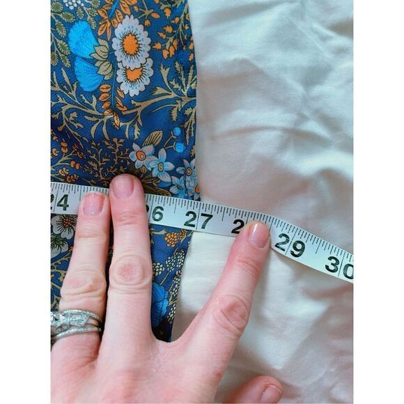 J. McLaughlin NWT Viola Silk Blouse Floral Size XL - Picture 3 of 9